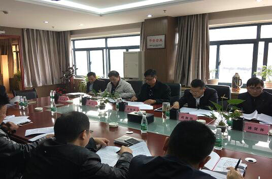 南昌金开星空（中国）党委开展第六次中心组学习