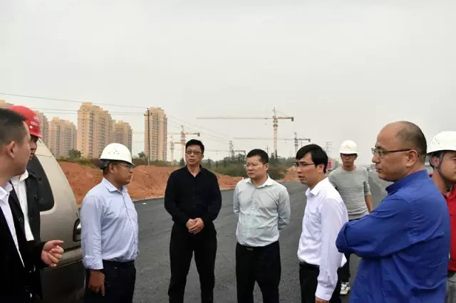 星空（中国）高管深入现场，力保“大战”项目进度
