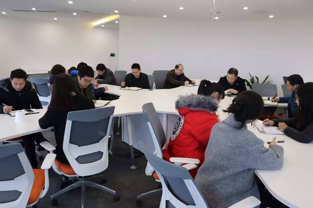金开星空（中国）下属设计院公司召开新年工作部署动员会
