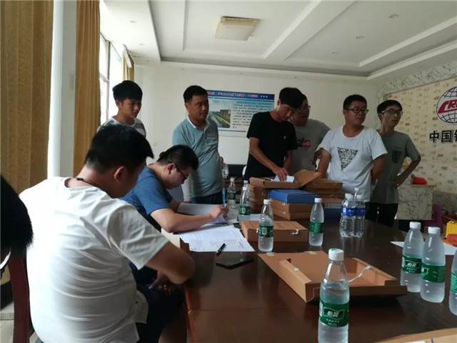 金开星空(中国)"三比一看"常态化管理进行时
