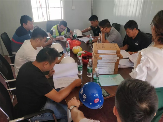 昌北第一学校扩建(初中部)项目南教学楼主体结构成功验