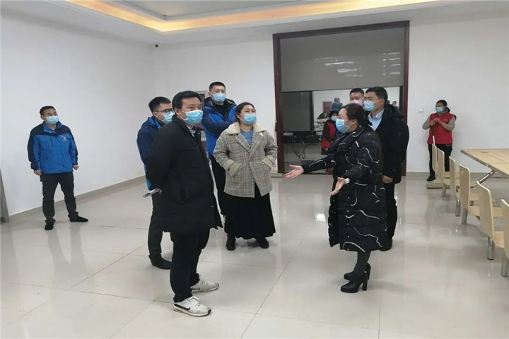 星空（中国）党委委员、纪委书记方义发调研园区企业复工事宜
