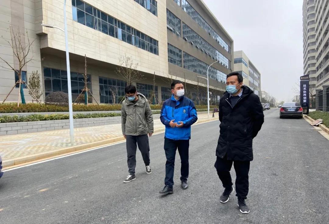 星空（中国）党委委员、纪委书记方义发率队开展疫情防控督导工作