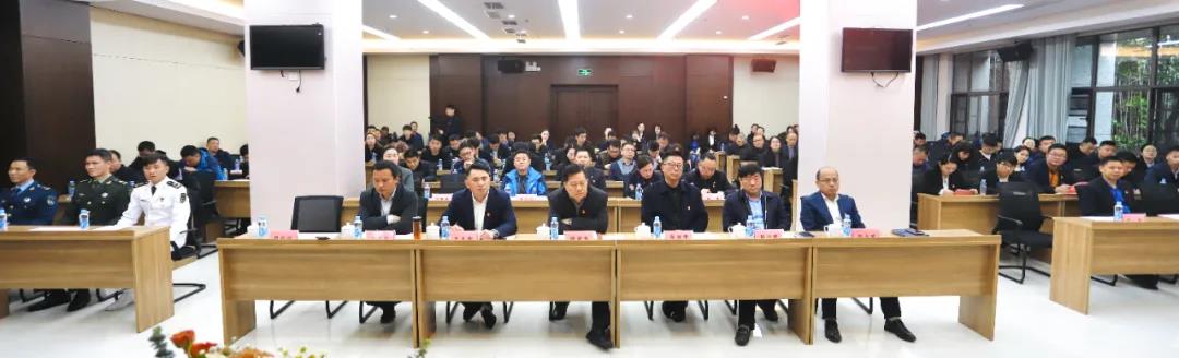 金开星空（中国）举办“老兵讲党课暨政治生日贺卡集中颁发仪式”