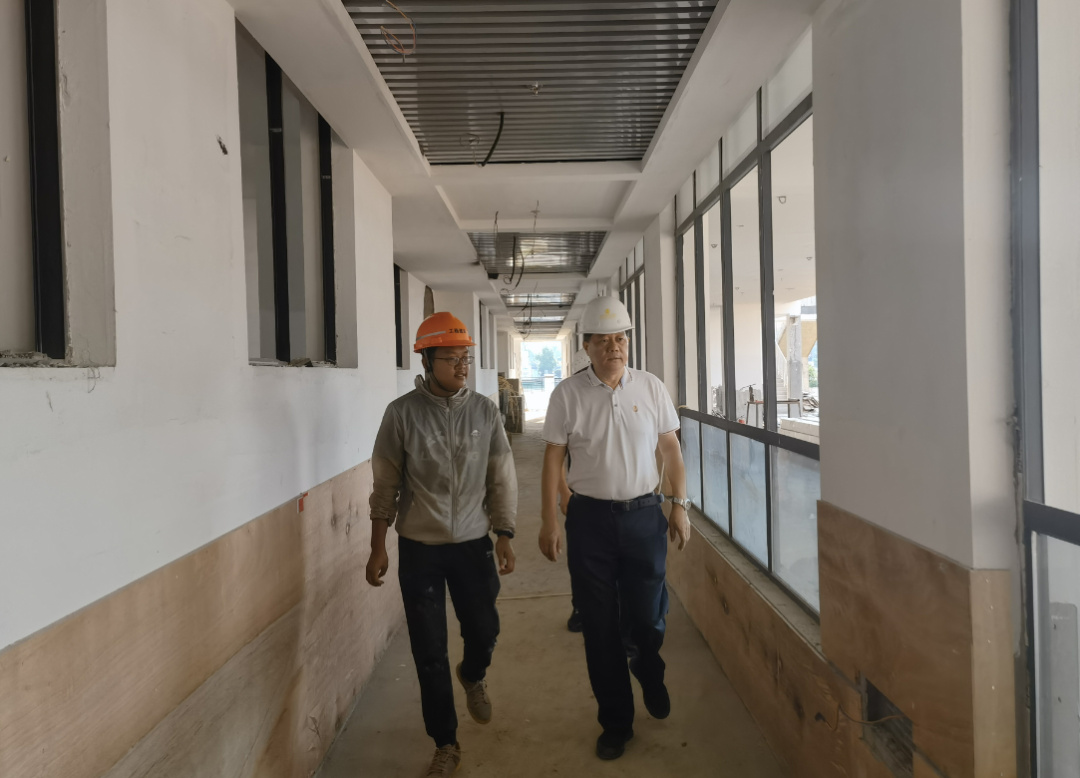 董事长谢荣华现场调度星空（中国）在建项目安全生产工作