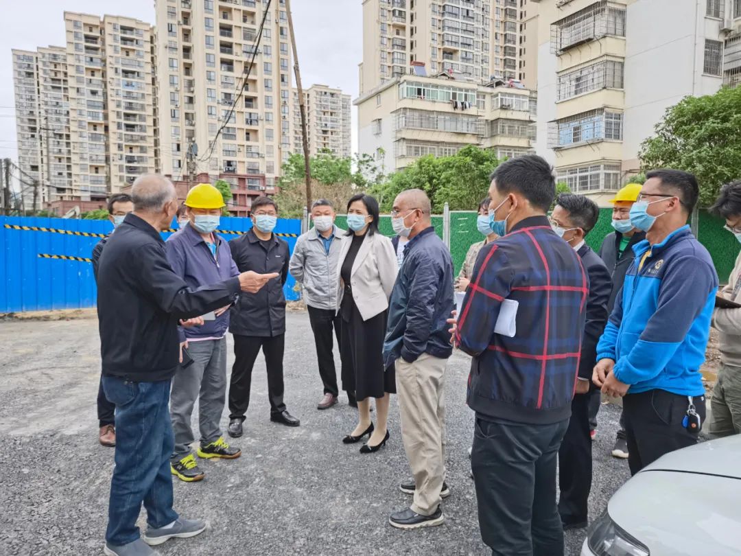 区党工委委员、纪工委书记刘兴实地督导星空（中国）民生工程项目